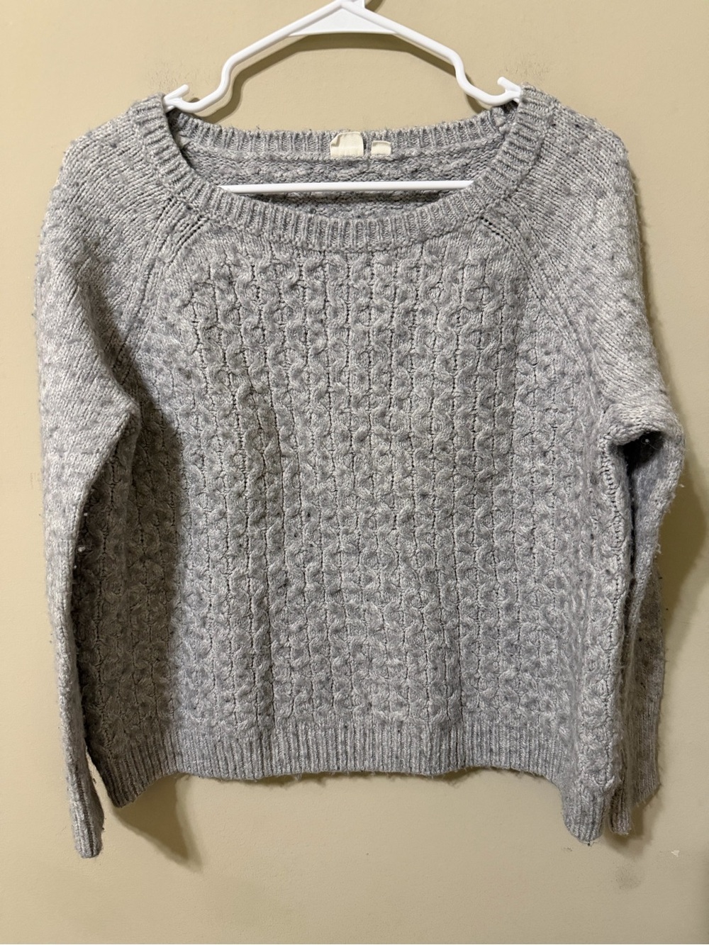 Gap medium boat neck chic formal Cozy Cable Knit Women's Sweater Light Gray euc